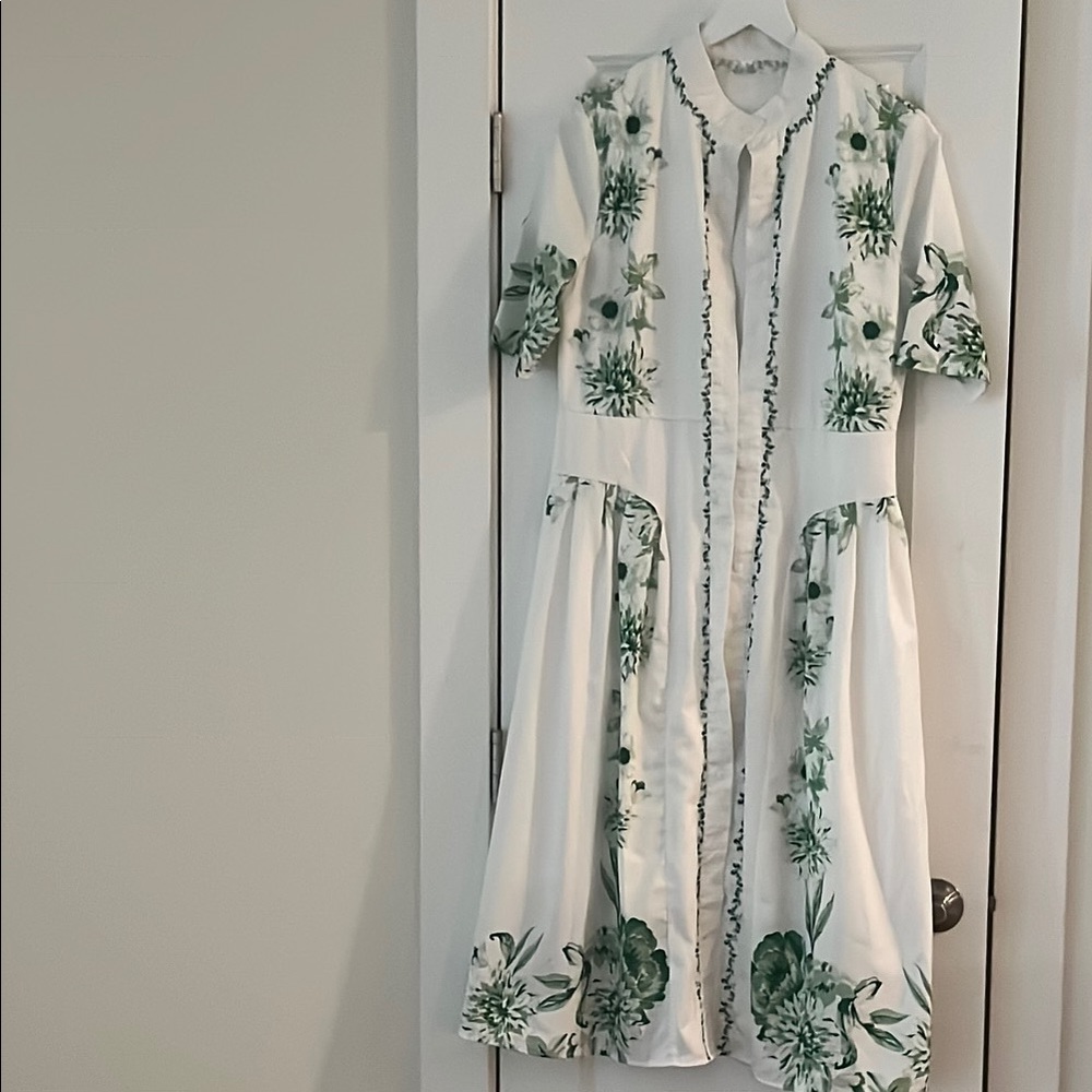 SHEIN White and Green Floral Long Sleeve Dress